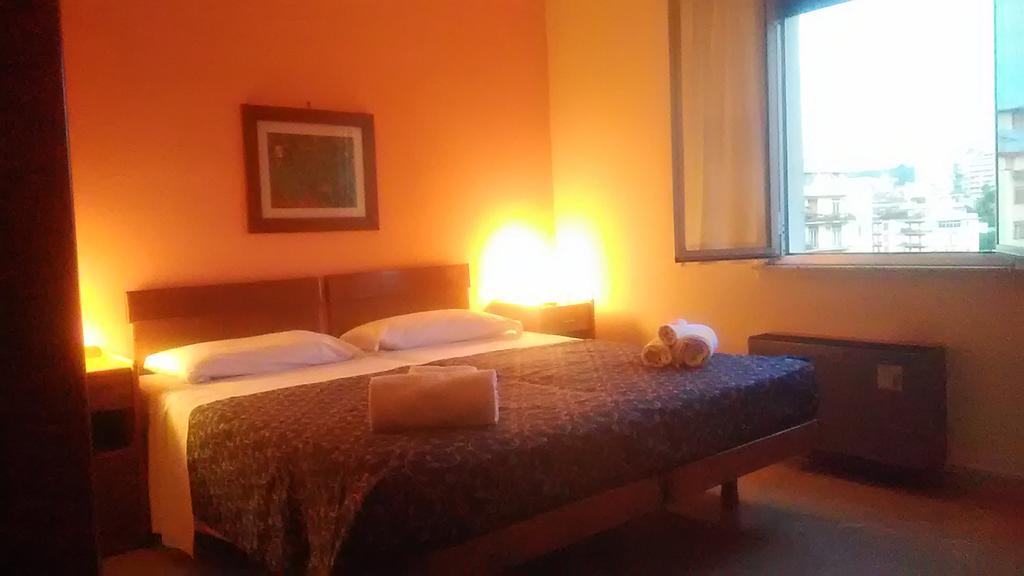 Hotel Villa Mater Catânia Quarto foto